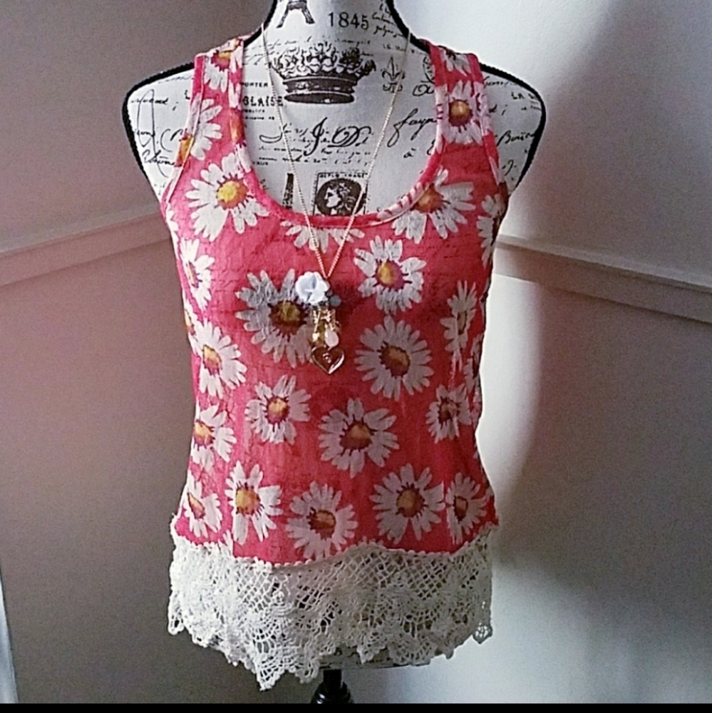 🌻Coral Sheer Top